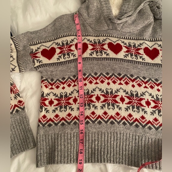 Kaisley grey, white and red sweater, small, with hood & Pom Poms. Adorable.(NWT) - Picture 9 of 10